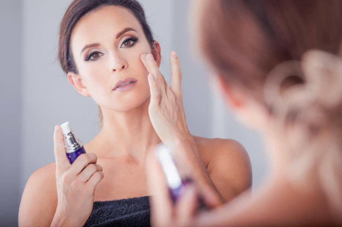 Ageless Glow® — Plant-Based, Anti-Aging Skin & Face Serum